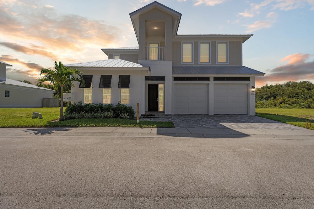 139 Ocean Estates Dr