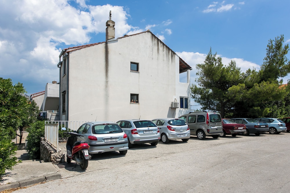 Apartment Tetepave