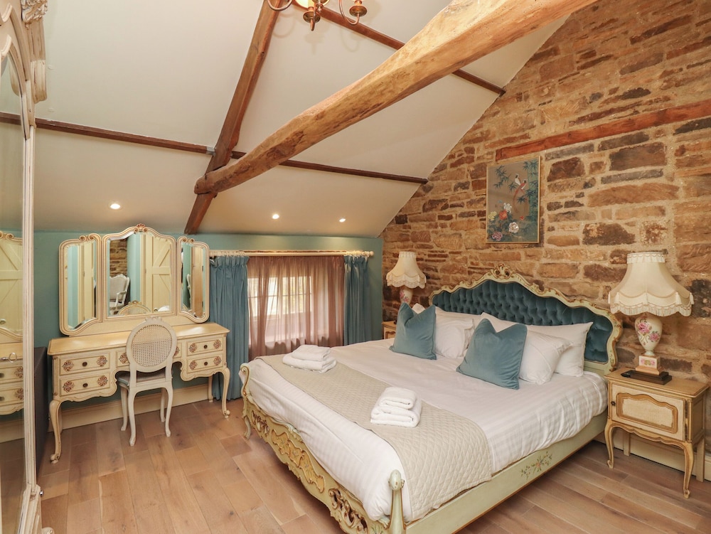 Grooms Cottage