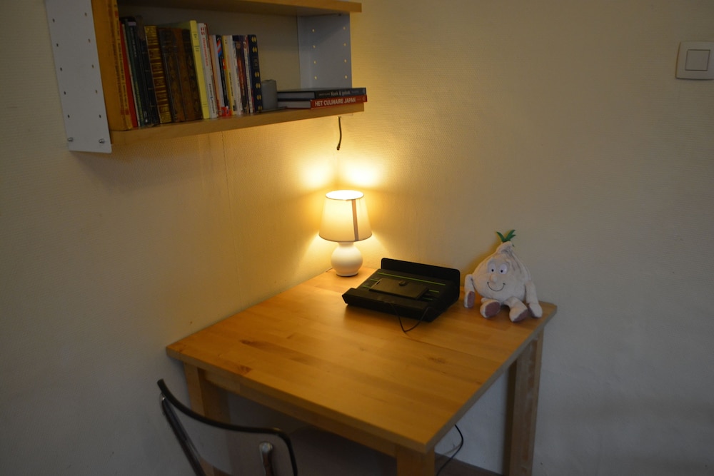 Photo 8