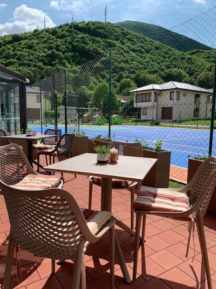 Malak Resort