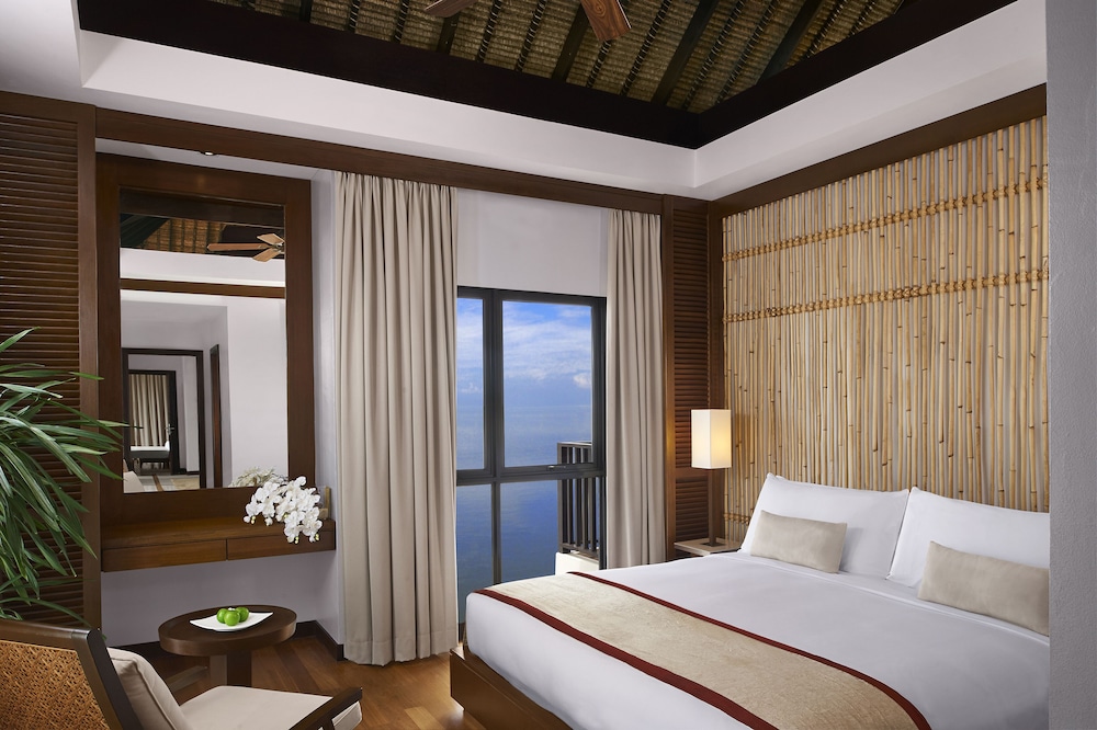 Golden Palm Tree Sepang photo 5