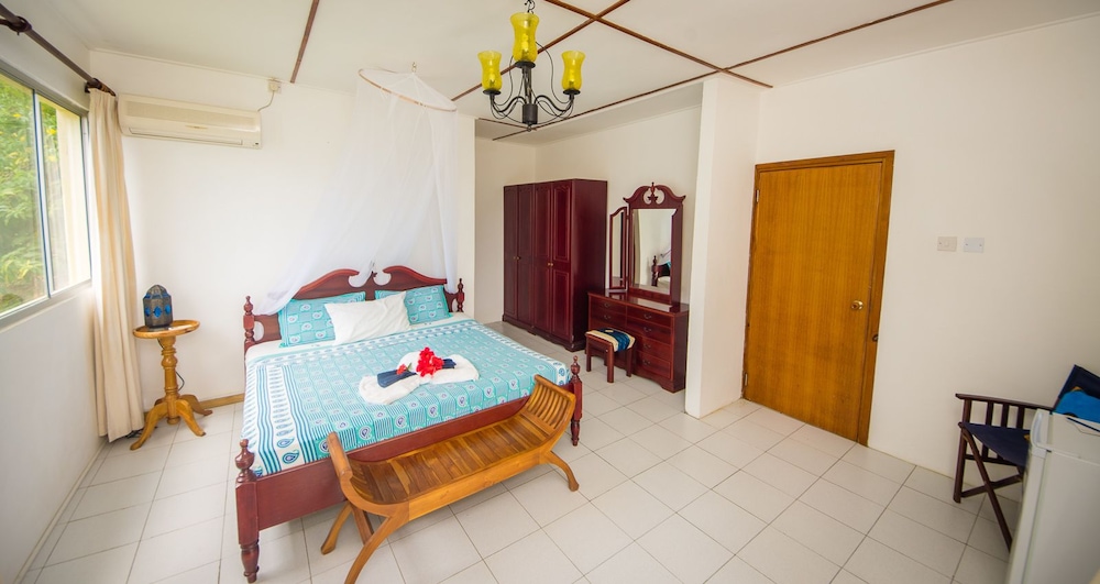 Lemongrass Lodge