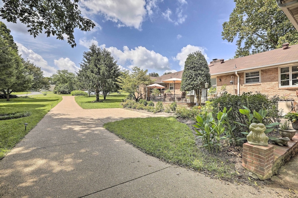 Nashville Apt w/ Patio, 3 Mi to Grand Ole Opry - Property Image 1
