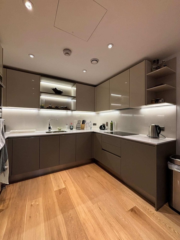 Stylish & Modern 1BD Flat - Chancery Lane!