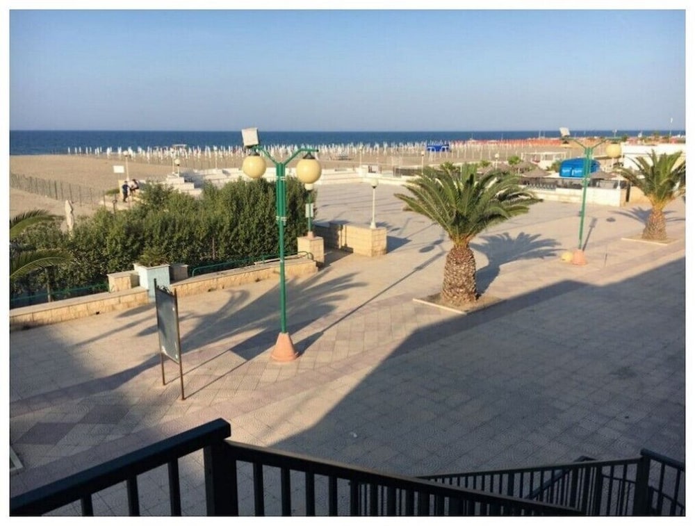 Rooms La Perla Del Mare view 3