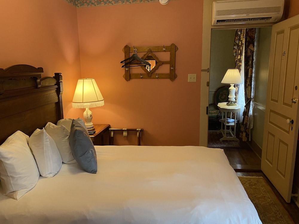 Atlantic Hotel