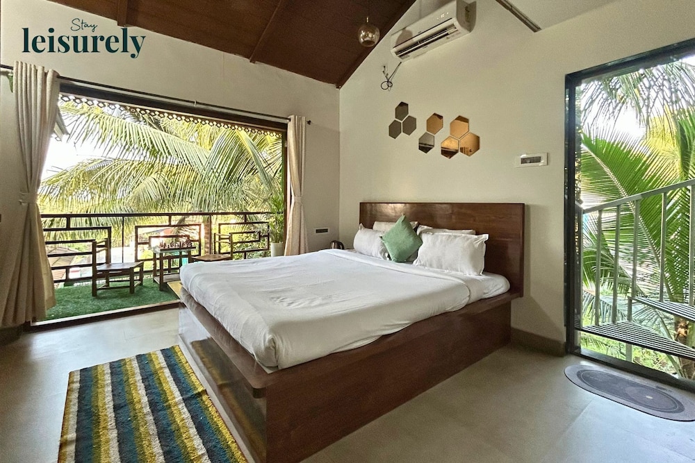Stay Leisurely Blue Leaf 3BHK Alibaug