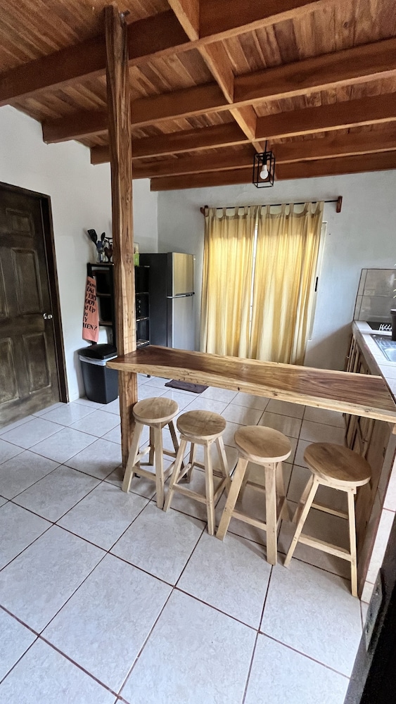 Casa Cuatro Lunas