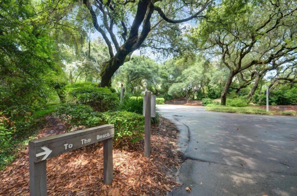 Fernandina Beach Vacations - 2062-beachwood - Property Image 11