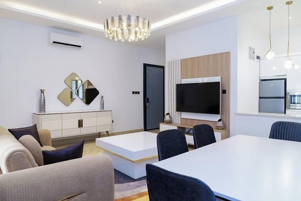 Devon's Villa and Apartment