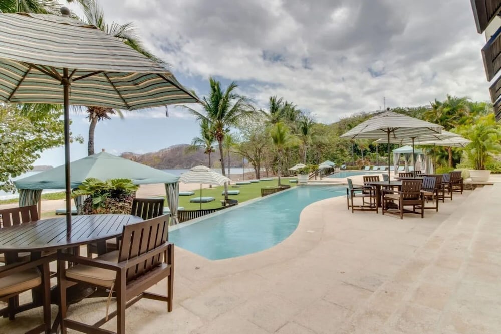 Elegant Condo in High-End Resort Community with Pool and Beach Club Access