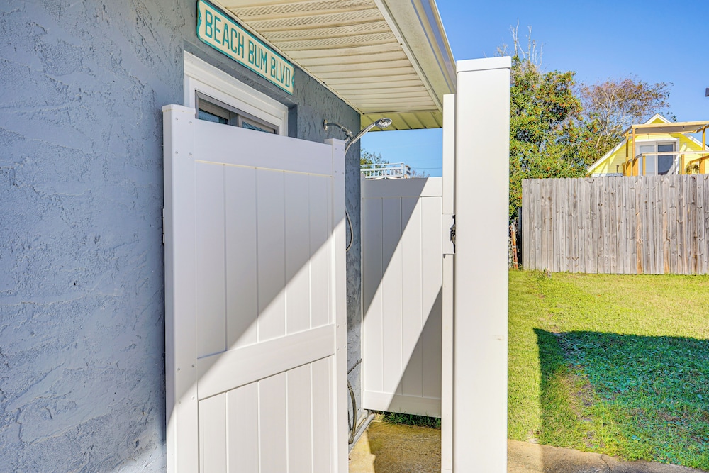 Walk to Beach: Chic PCB Getaway w/ Yard