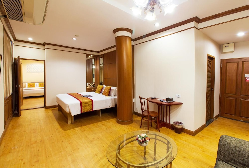 hotel room