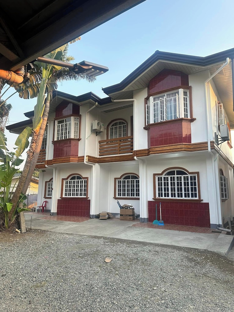 Keps Boarding House