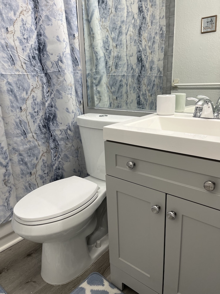 Amazing & cozy Duplex near Zoo Miami