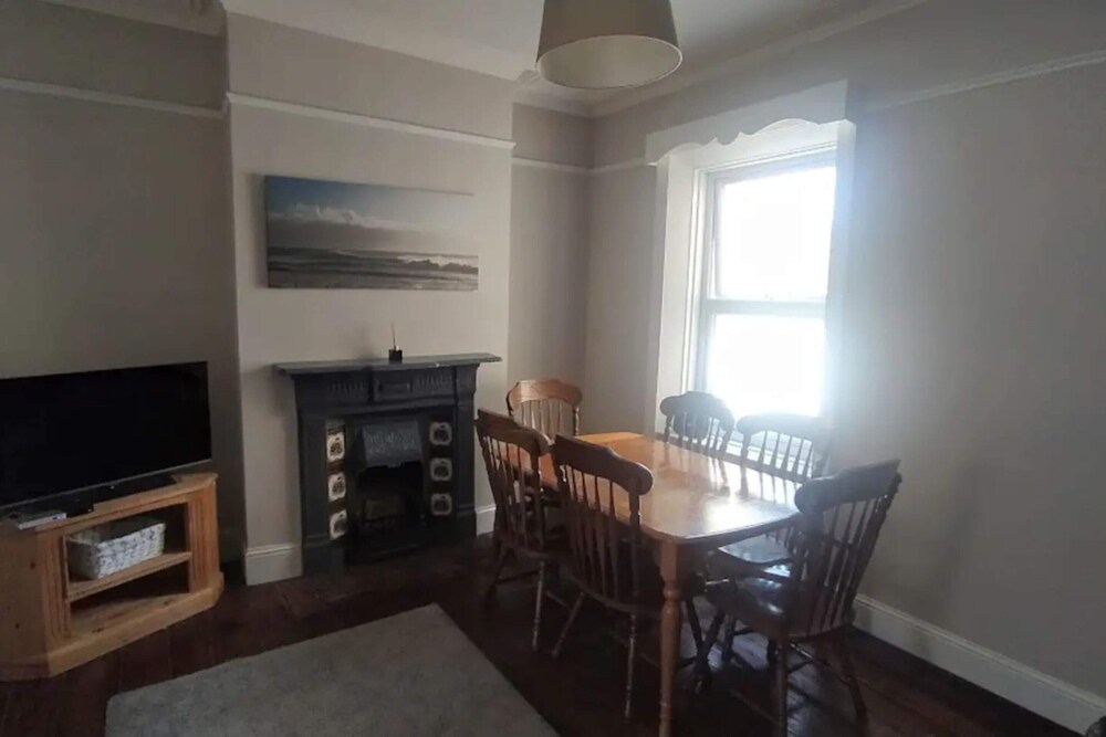 Spacious 4 Bedroom Home in Drumcondra