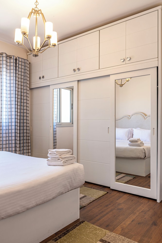 VESTA - Cairo Festival City Residence