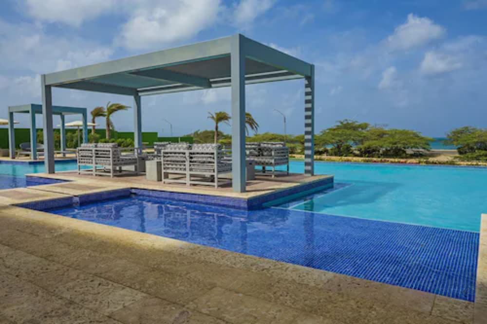 Hotel Azure Beach Residences - Image 1