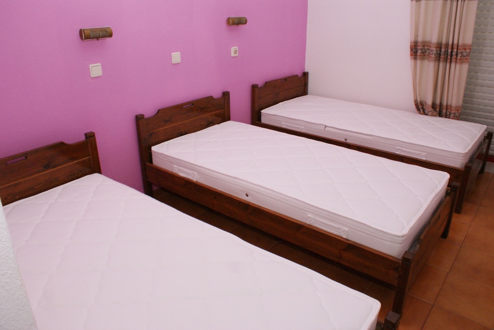 Photo 33