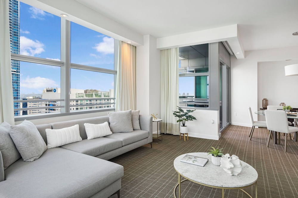 Prime Location - Walk to City Centre