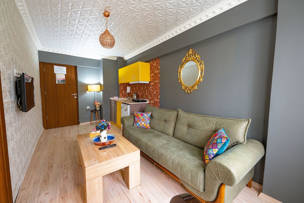 Evin Suit Otel - Image 20