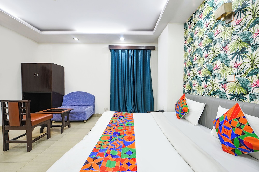 Fabhotel Delhi Darbar