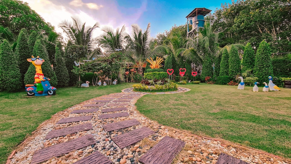 Baan Suan Meetang Resort