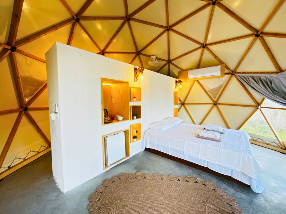 In Out Resort Glamping