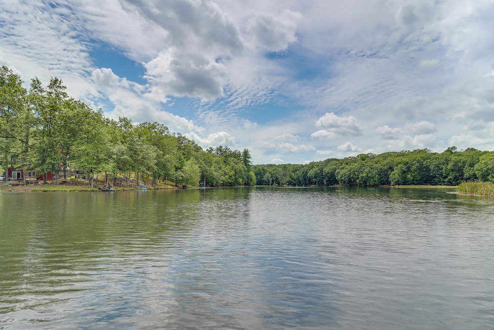 Pool + Lake Access, Yard: Poconos Family Getaway