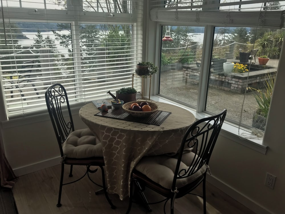 Moonlit Cove B&B