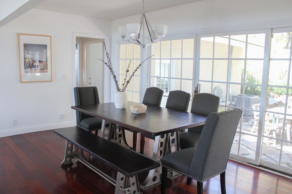 Bluff by Avantstay Gorgeous Malibu Getaway w/ Hot Tub Spectacular Ocean Views - Property Image 17