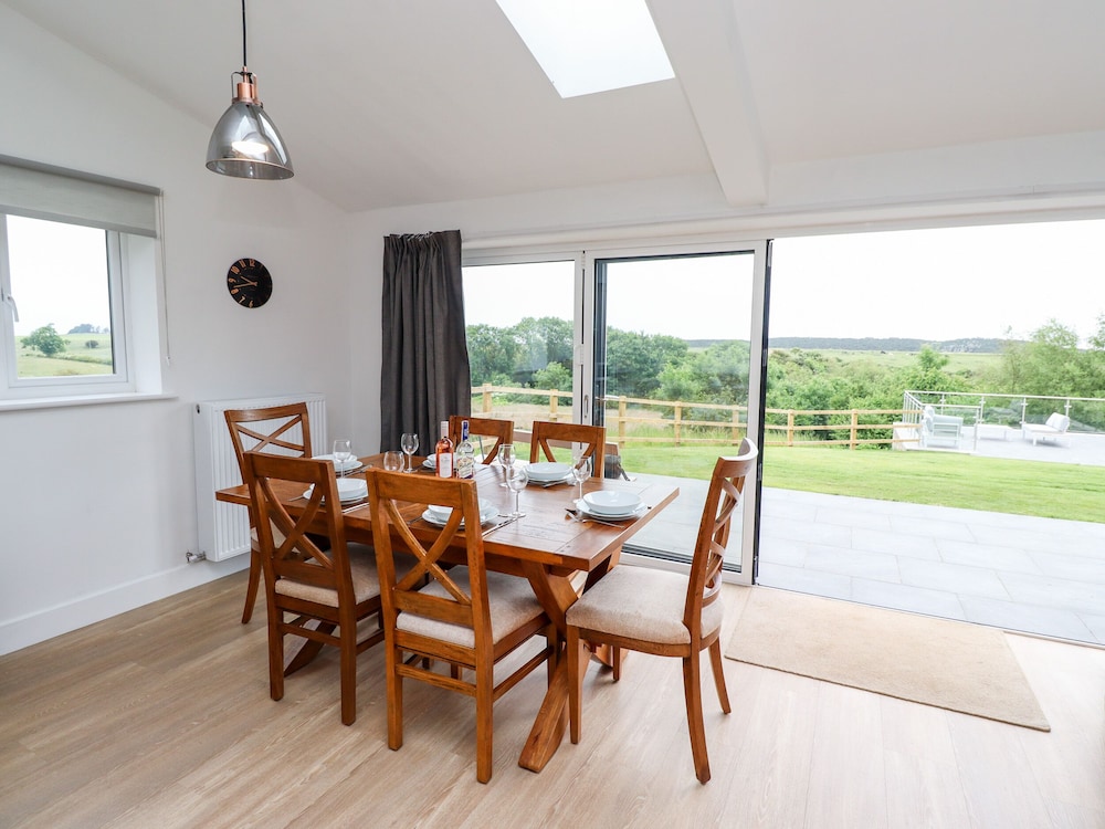 1 Orchard Cottages