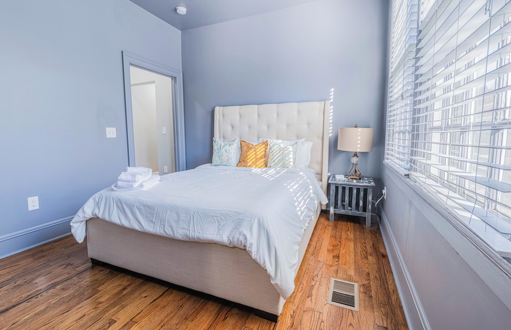 Cozy Martin House in Columbus - 3BR