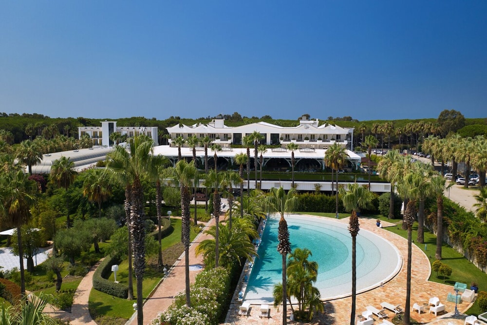 Savoy Hotel & Spa