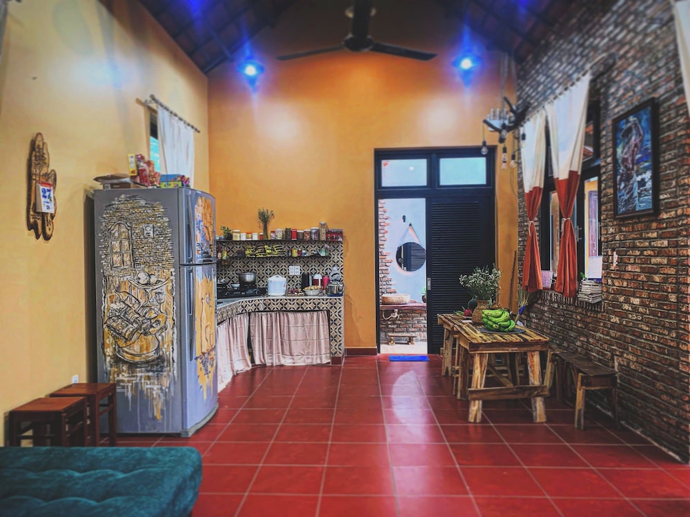 LoiLoi's home