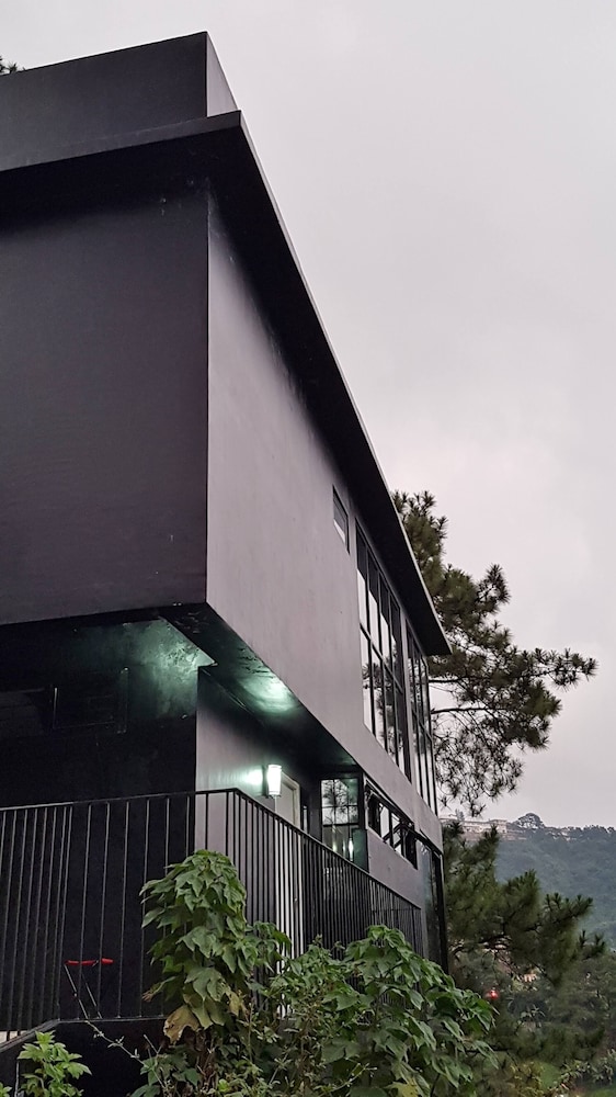 Baguio Hillhouse, Ask About Free Stay for Kids