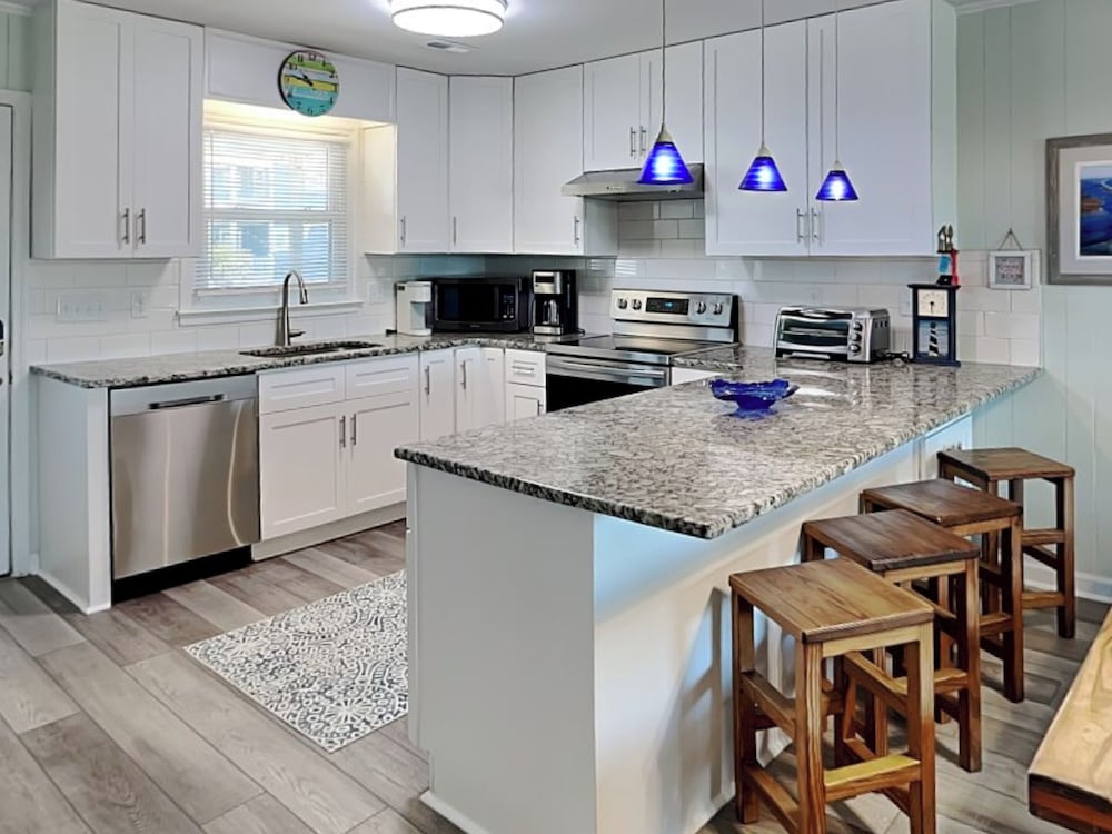 Sellers by Topsail Realty