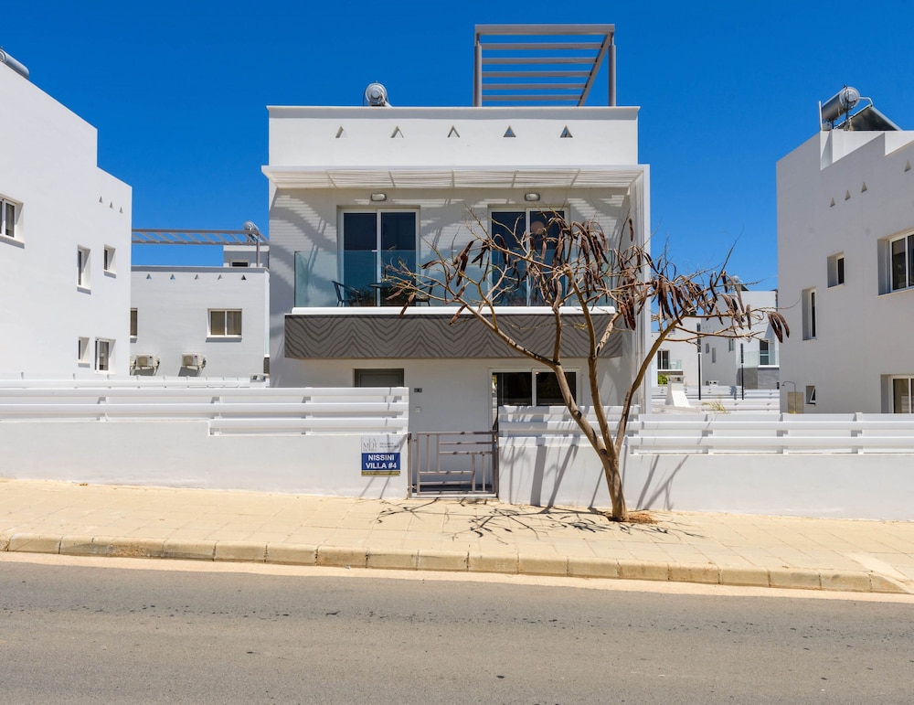 Nissini Villa 4 in Ayia Napa