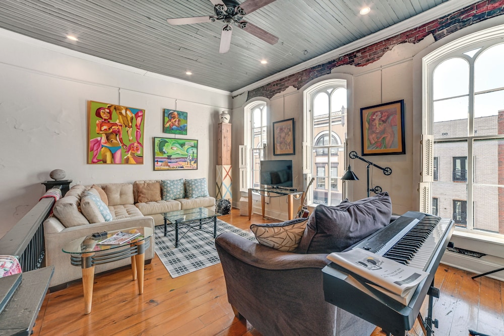 Steps to Historic Riverfront: Chic Dtwn Condo!