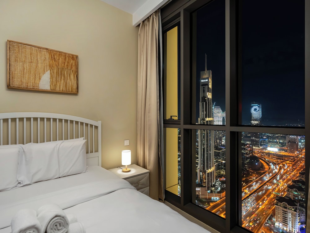 High Floor Burj Views over Dubai Mall