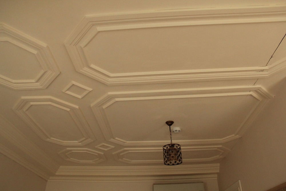 Jasmine Daire - Image 41