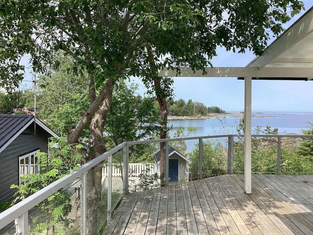 Villa With Sea Views on Vaddo Island