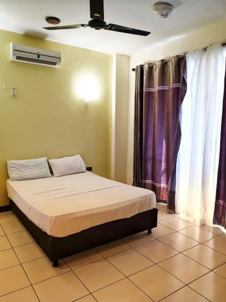 Stay.Plus Bamburi Beachfront Apartment view 4