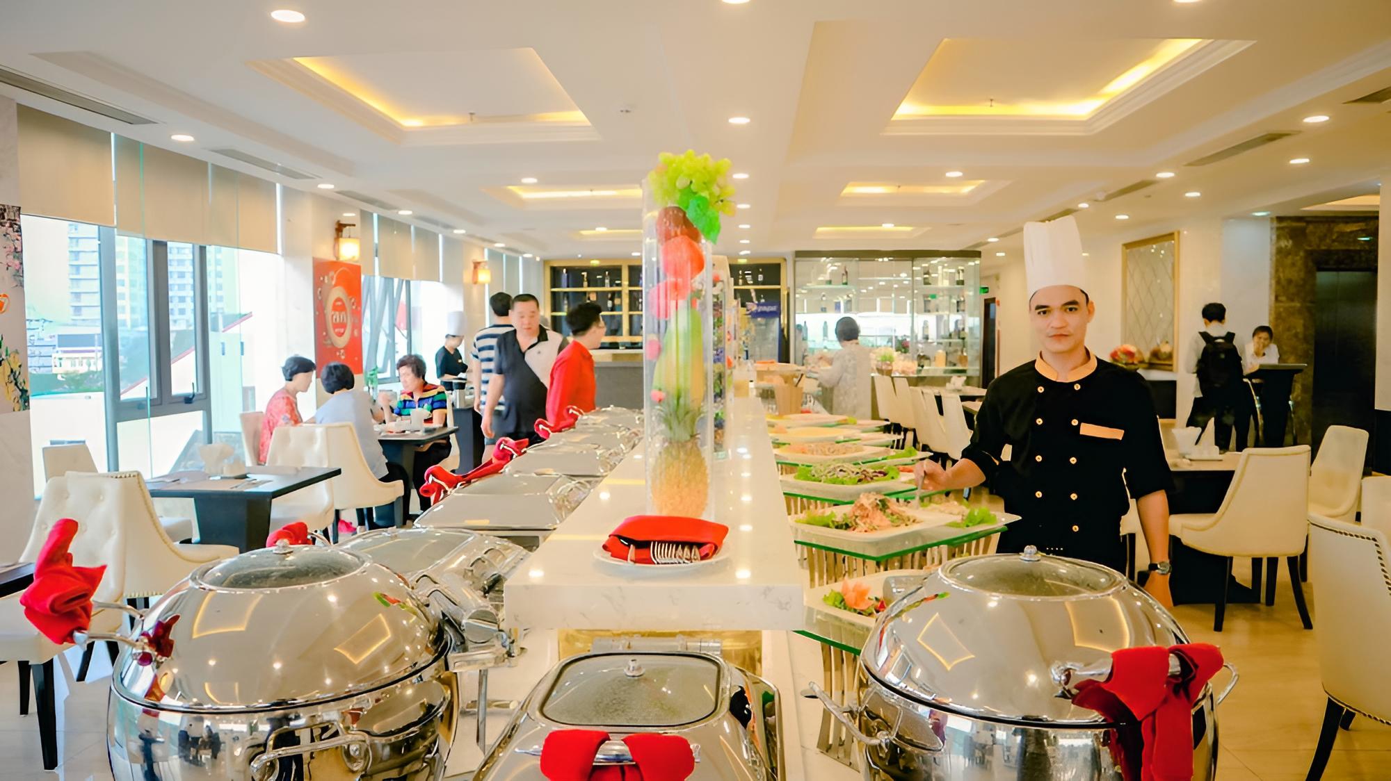 Le Hoang Beach Hotel