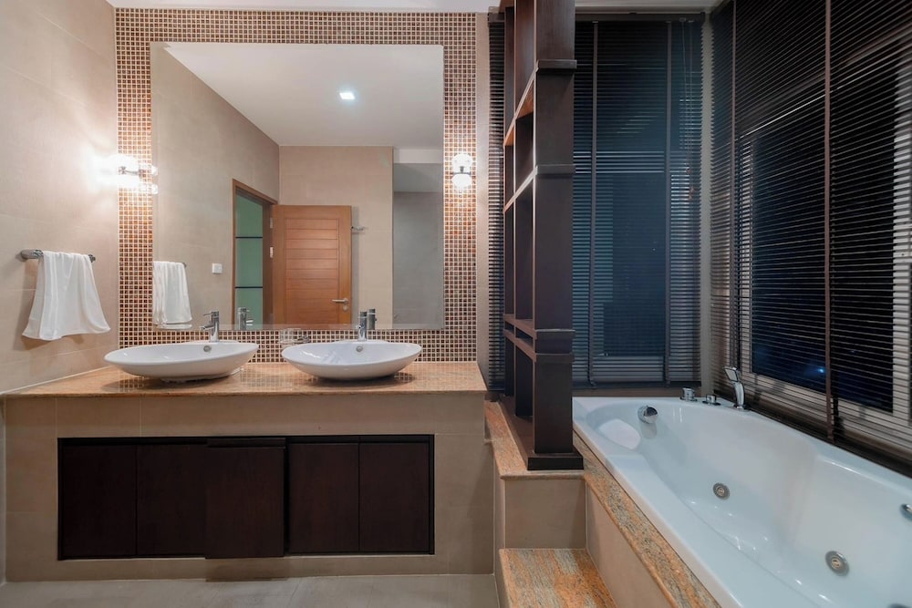 Villa Nirvana, Hua Hin