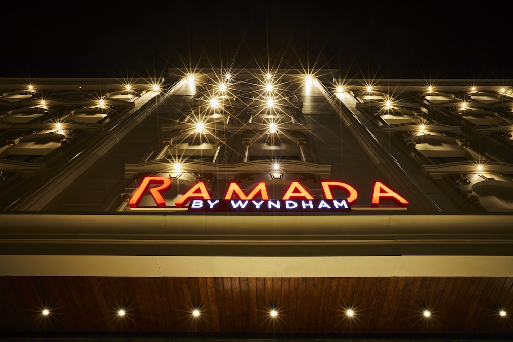 Ramada by Wyndham İstanbul Ümraniye - Image 53