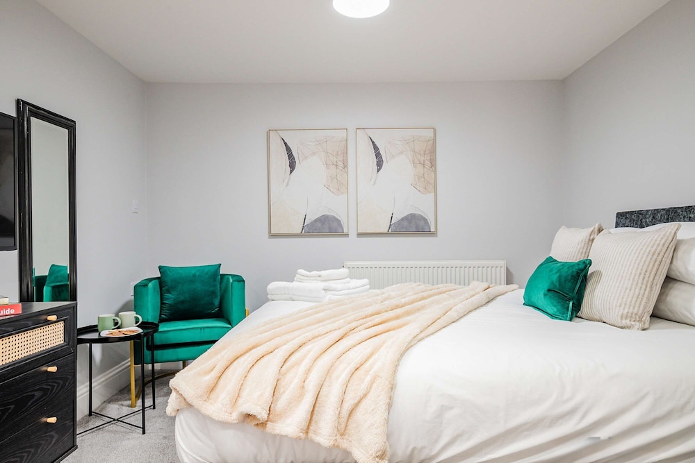 Host Stay Bridge Street Studio