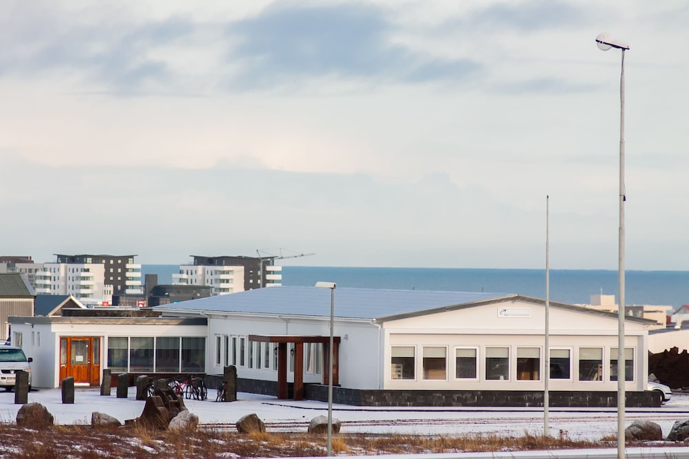 Kef Guesthouse by Keflavík airport