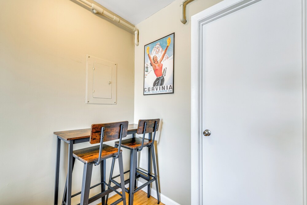 4 Mi to Stowe Mountain Resort: Studio w/ Balcony